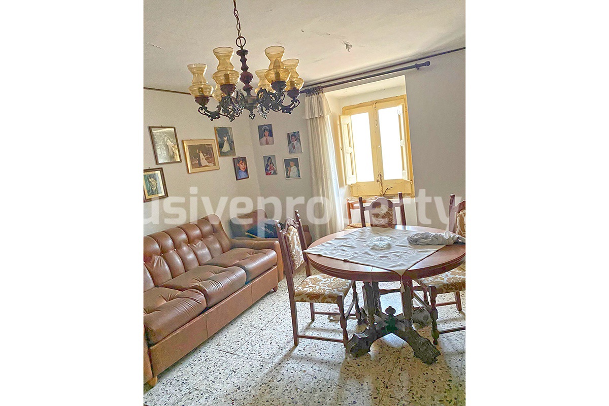 Property consisting of two residential units for sale in Abruzzo - Italy 55