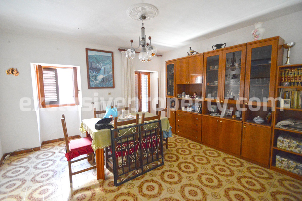 Spacious house with balcony and veranda for sale in Italy - Molise