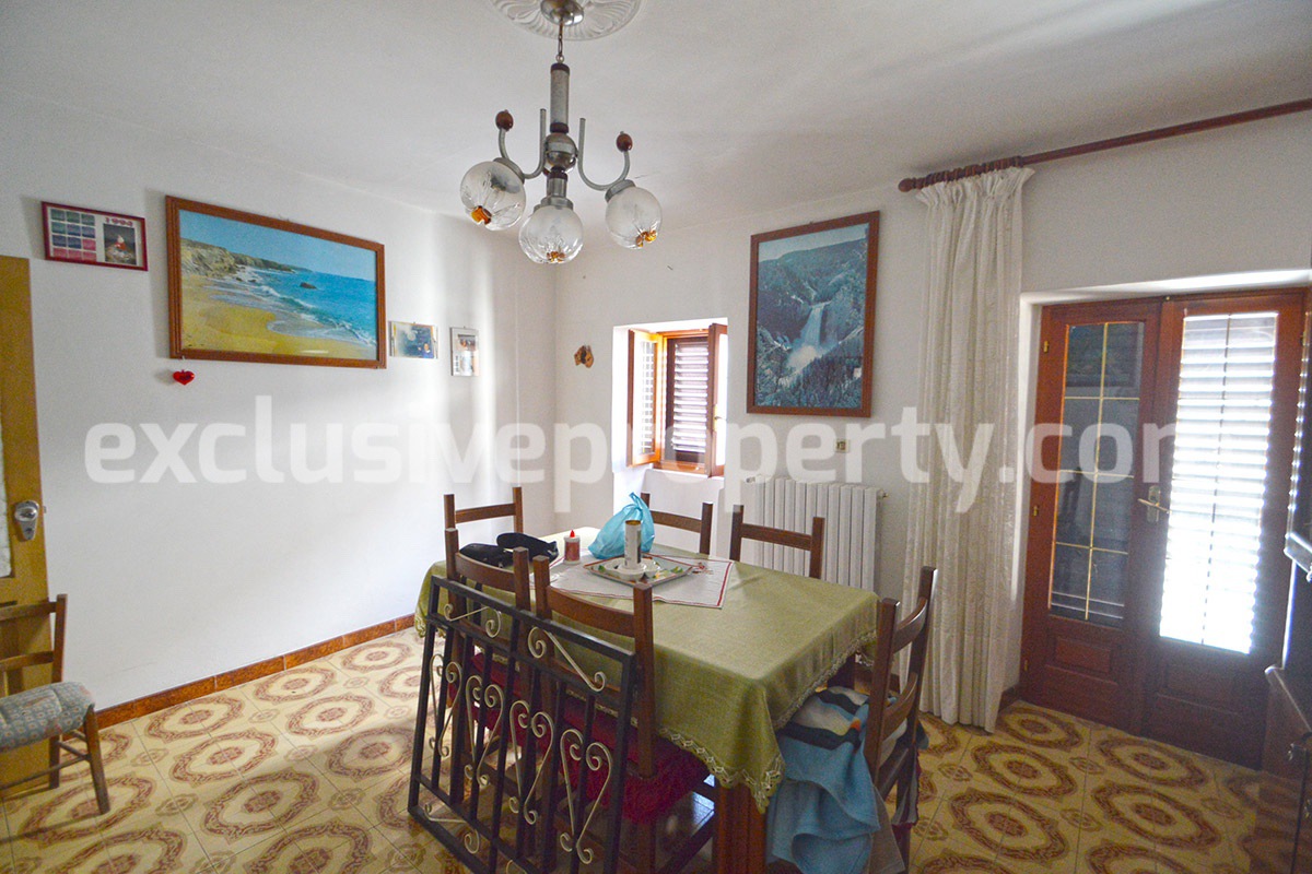 Spacious house with balcony and veranda for sale in Italy - Molise 5