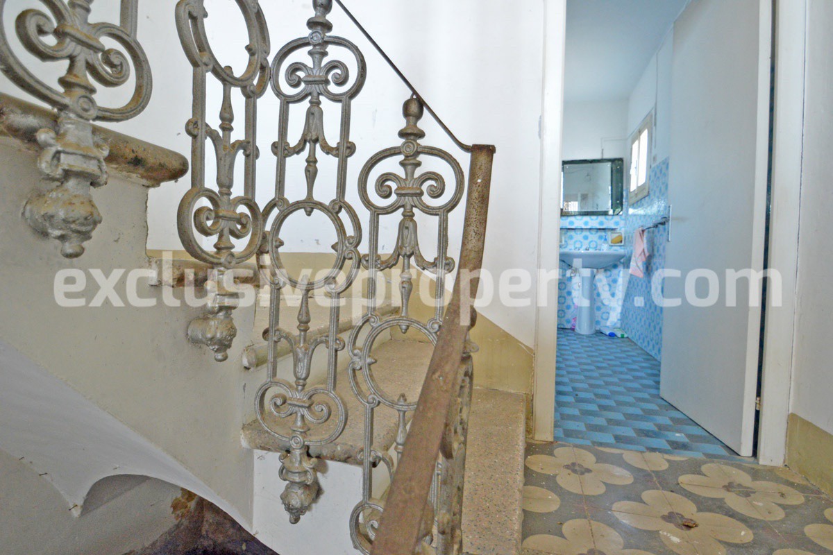 Characteristic property with garden for sale a few km from the Sea 27