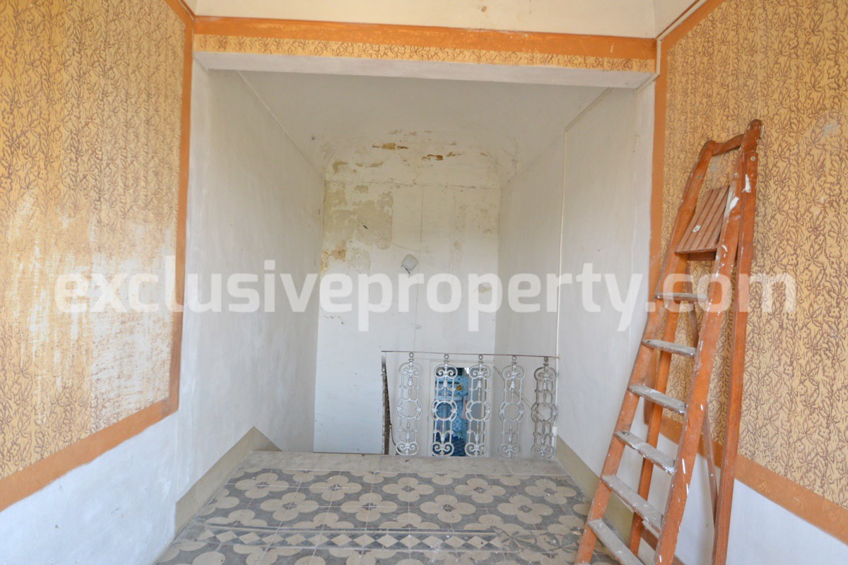 Characteristic property with garden for sale a few km from the Sea 31