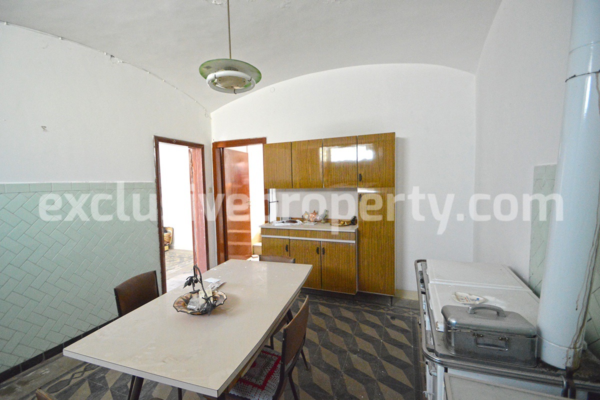 Spacious stone house with terrace and garden for sale in Molise