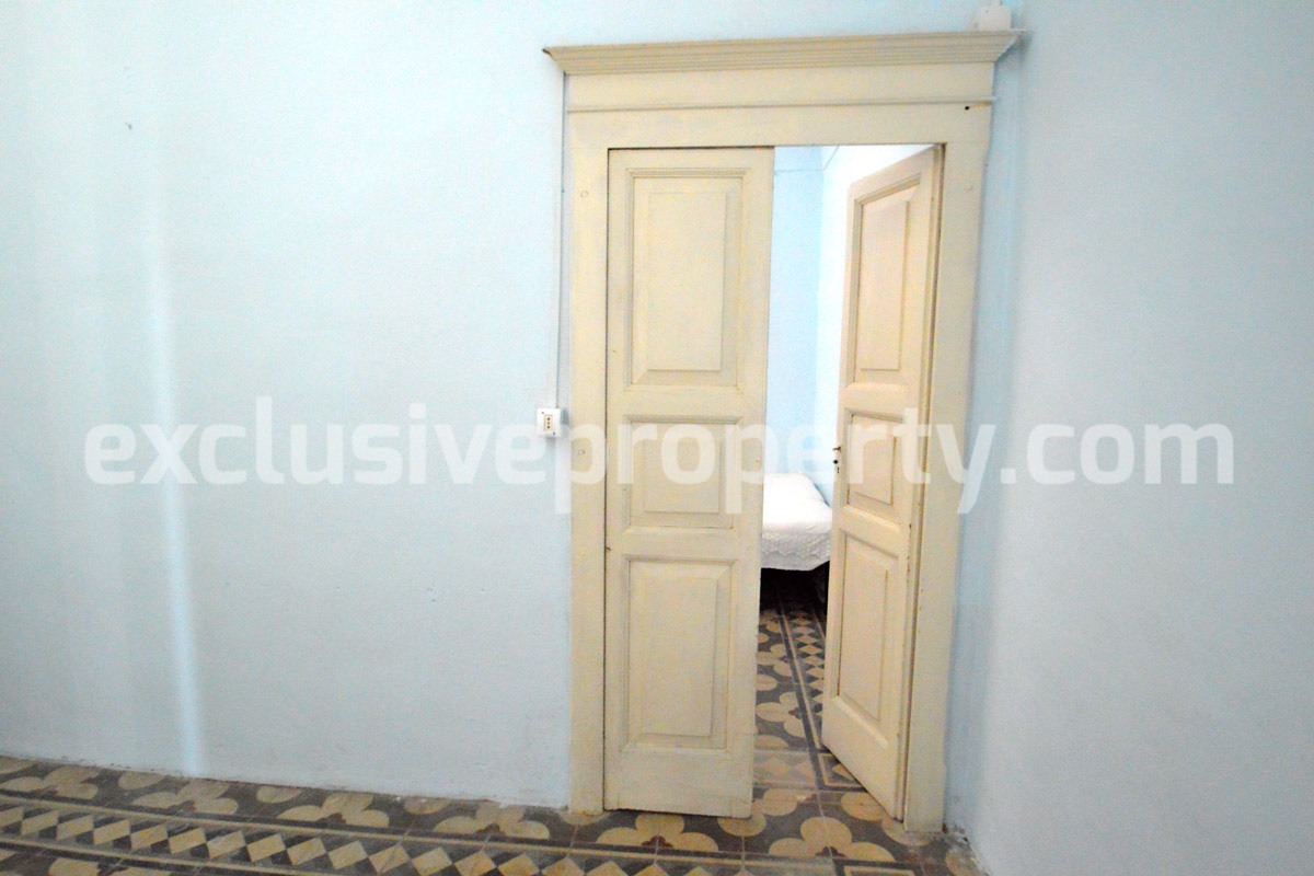Characteristic property with garden for sale a few km from the Sea 37