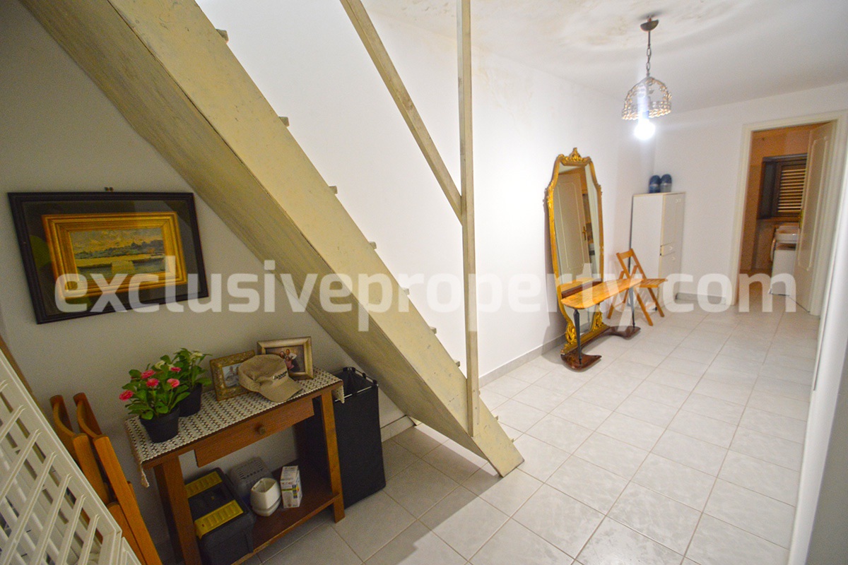 House with terrace and two bedrooms for sale in Molise - Italy