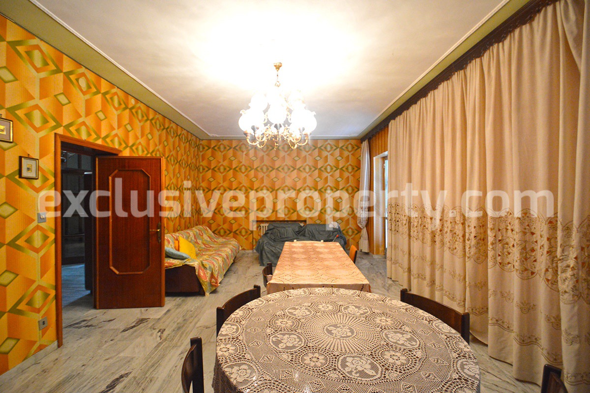 Property for sale in Abruzzo consisting of two very spacious country houses