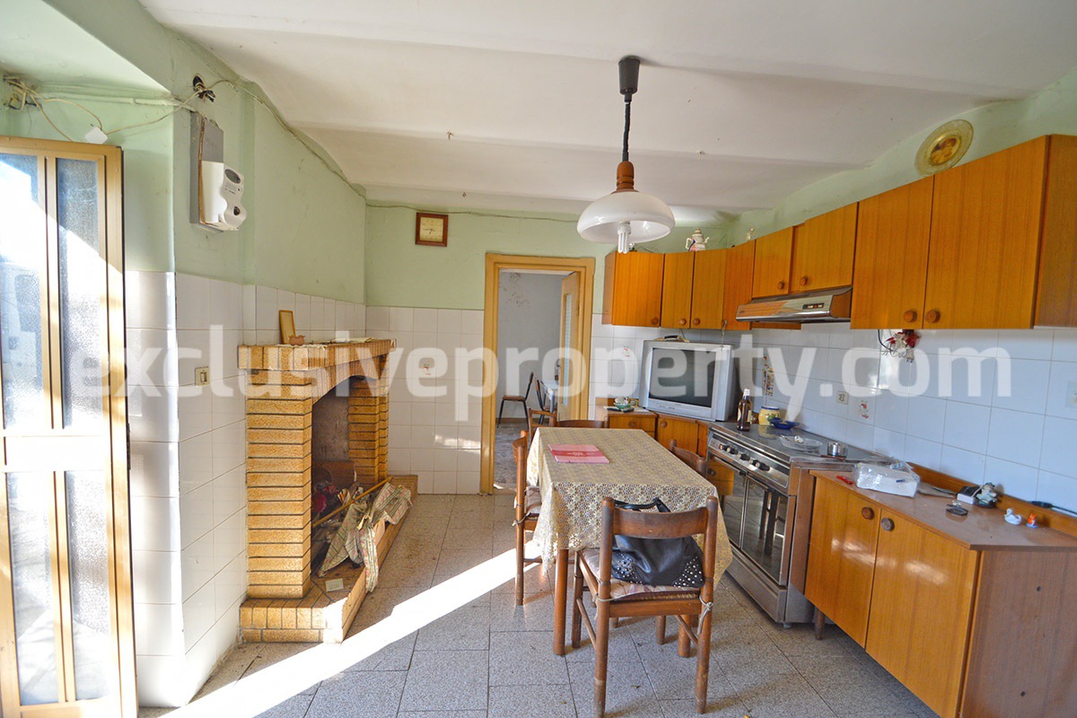 Country house with Majella view for sale in Abruzzo - Italy