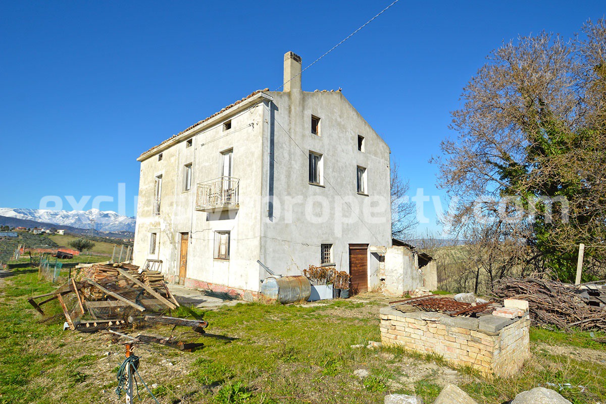 House independent with open and panoramic view for sale in Abruzzo