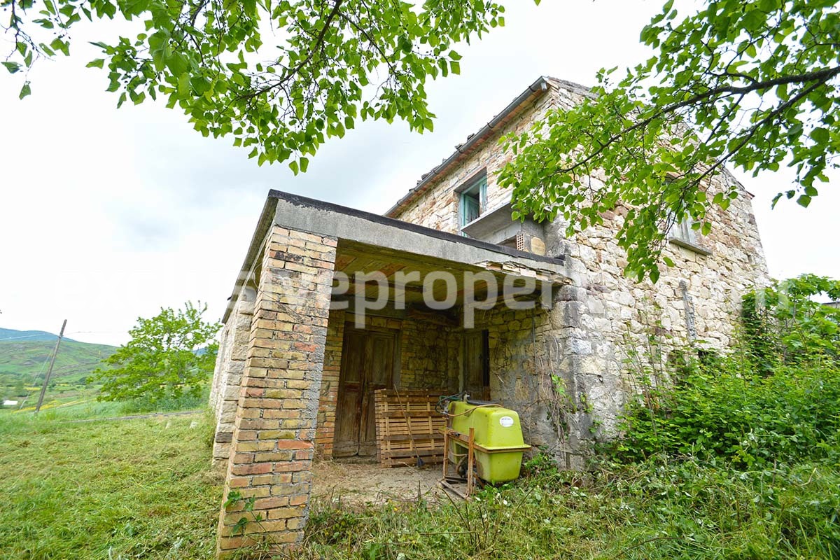 Stone cottage with land for sale in Abruzzo - Carpineto Sinello - Italy 24
