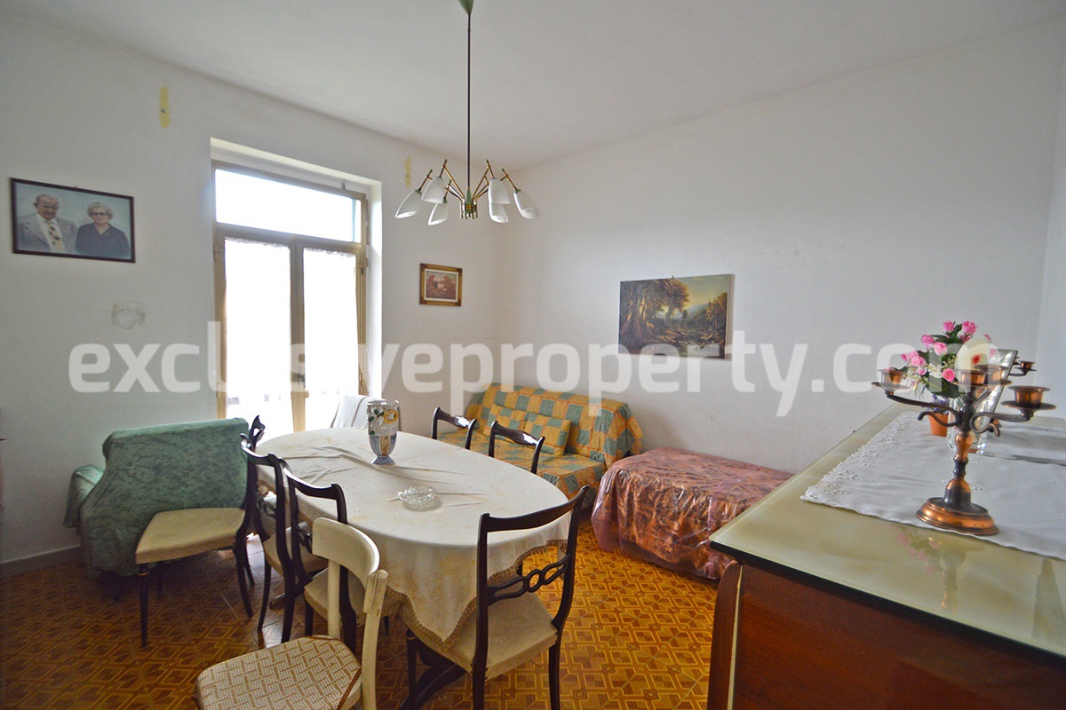 Apartment of about 65 sq m for sale a few steps from the center of Bomba 3