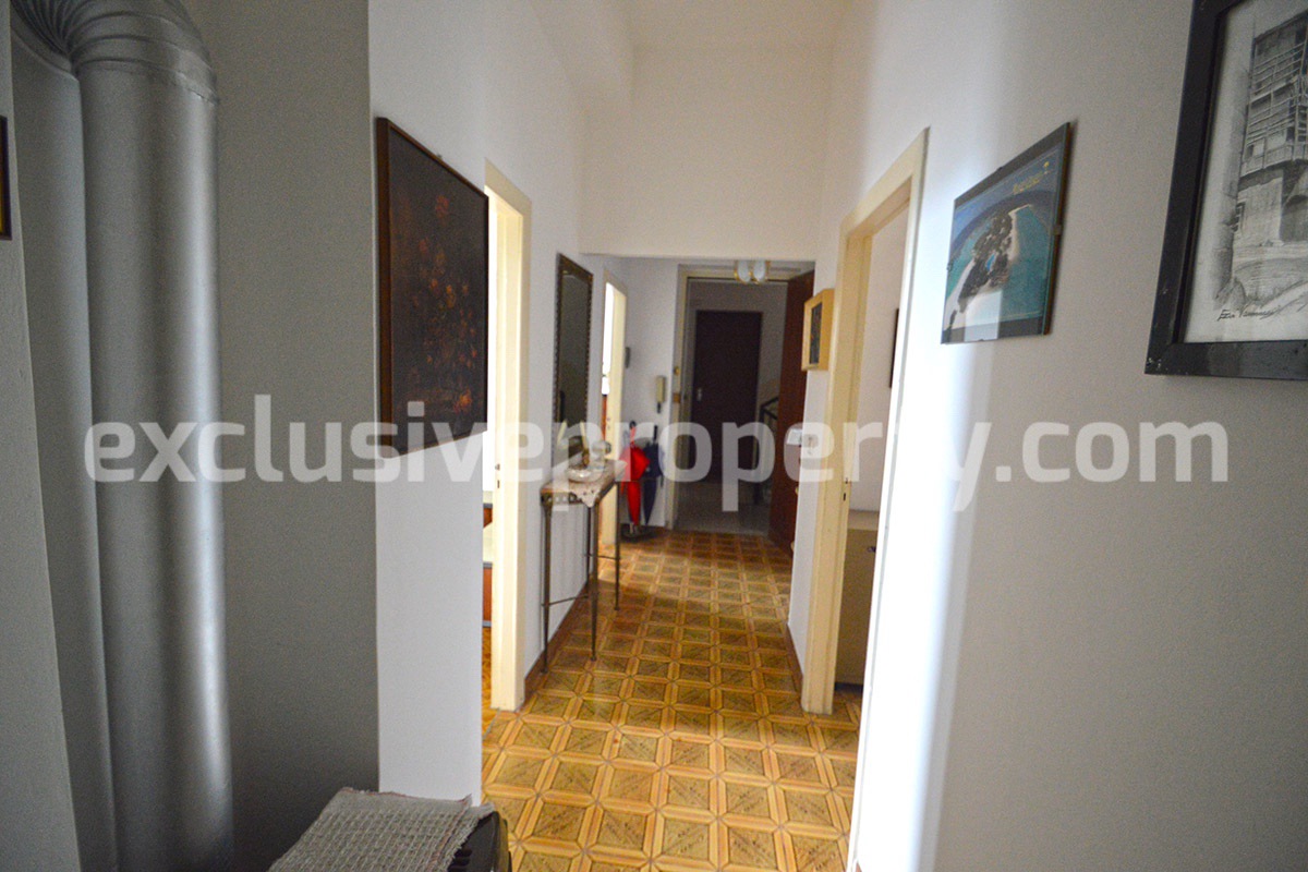 Apartment of about 65 sq m for sale a few steps from the center of Bomba 7