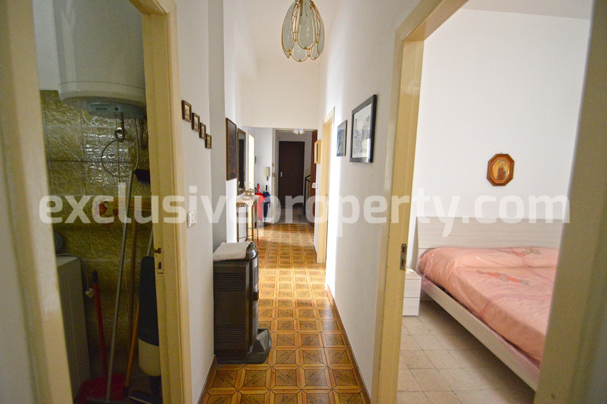 Apartment of about 65 sq m for sale a few steps from the center of Bomba 8