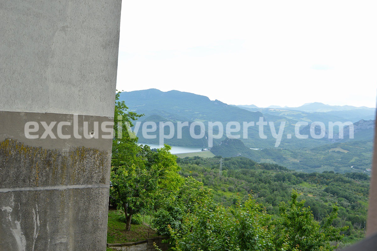 Apartment of about 65 sq m for sale a few steps from the center of Bomba 11