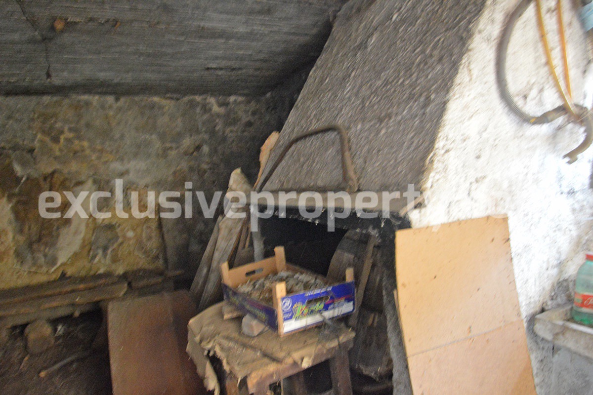 Spacious house with cellar for sale in a characteristic village Abruzzo 21