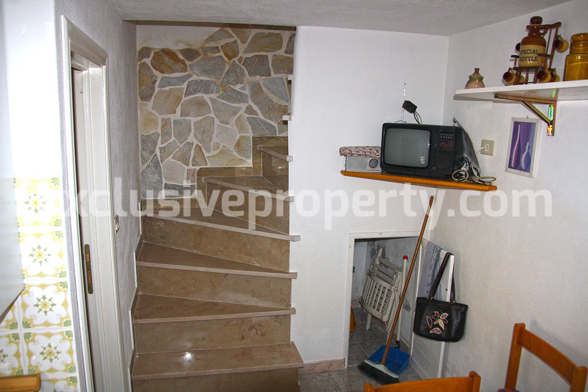 Ancient stone house renovated for sale in Abruzzo - Italy 9