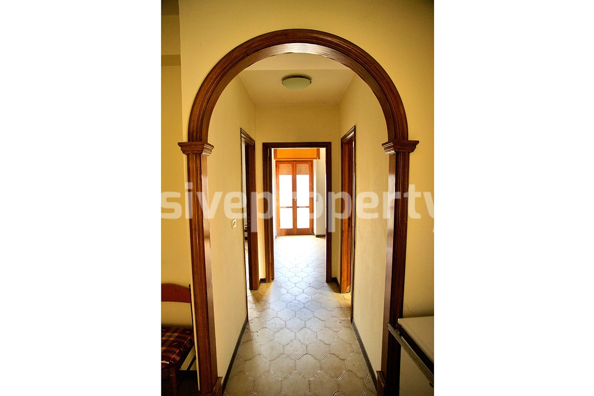 Two bedroom town house overlooking the valley for sale near Campobasso 5