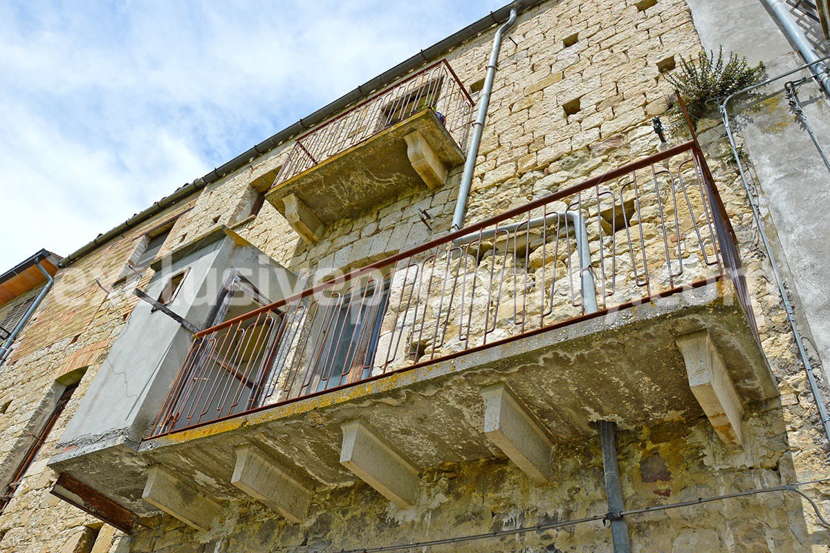 Stone house to renovate located just 30 km from the Adriatic Sea - Abruzzo 8
