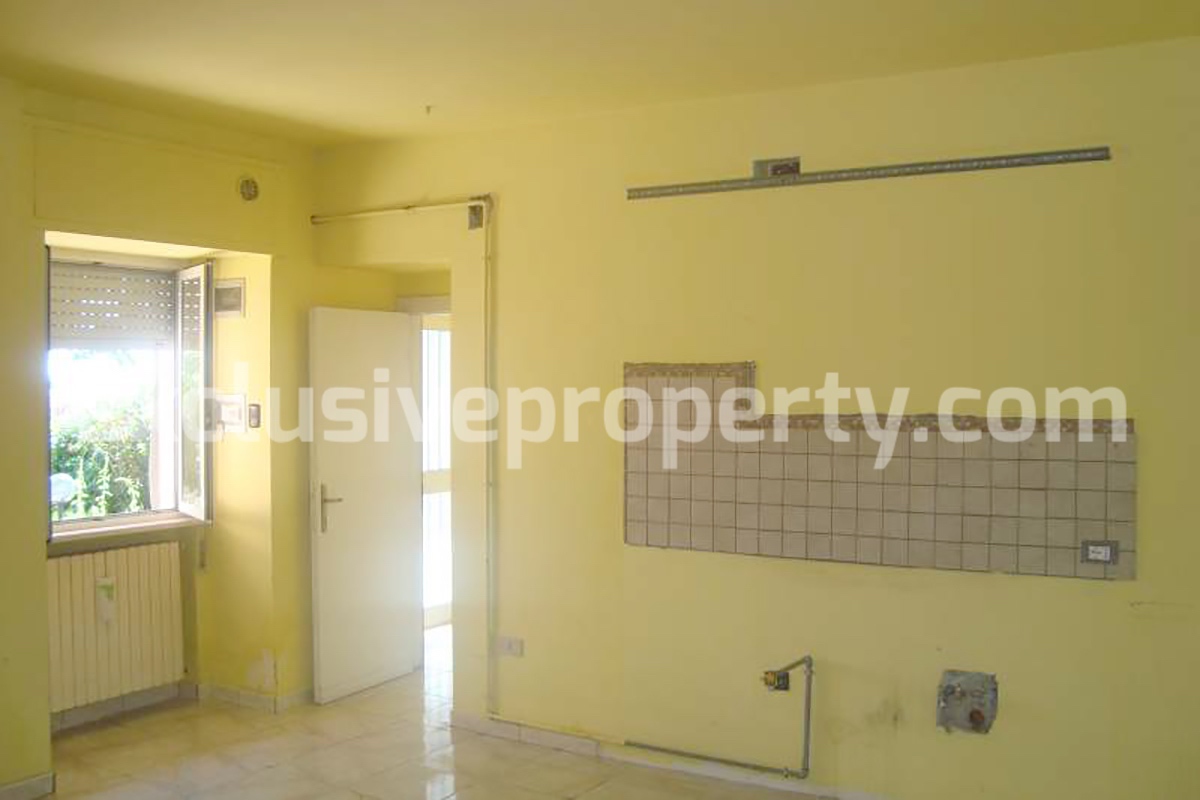 Town house with land for sale in Casalanguida - Abruzzo