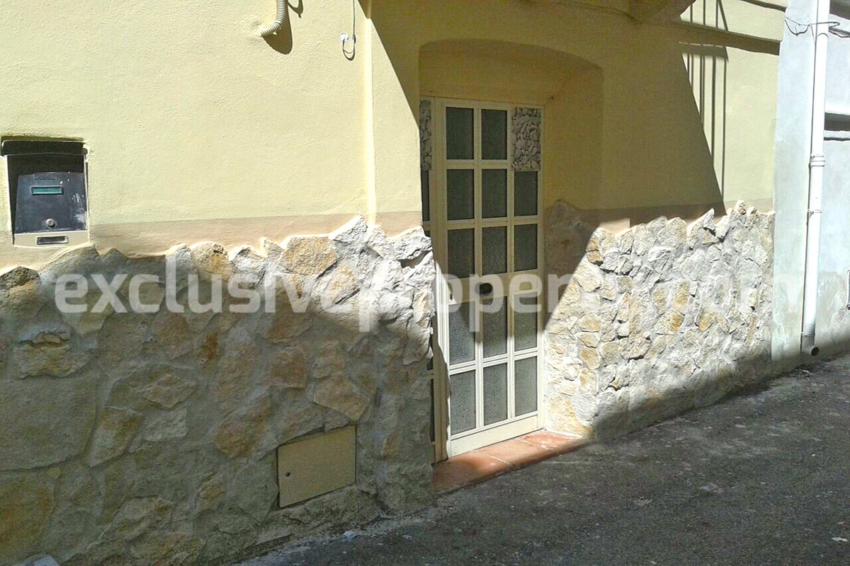 Town house two apartments for sale in Casalbordino - by the sea 3
