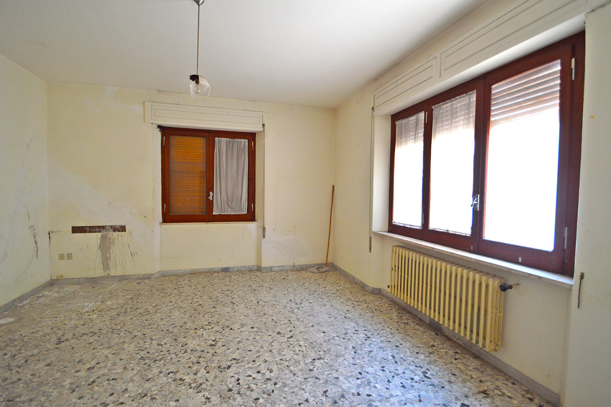 Spacious house with large terrace and garden suitable for bed breakfast 7
