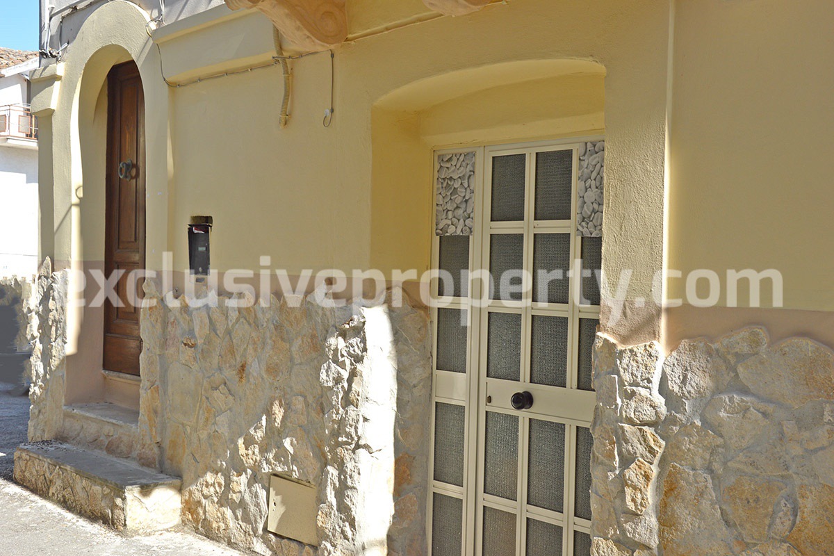 Town house two apartments for sale in Casalbordino - by the sea 5
