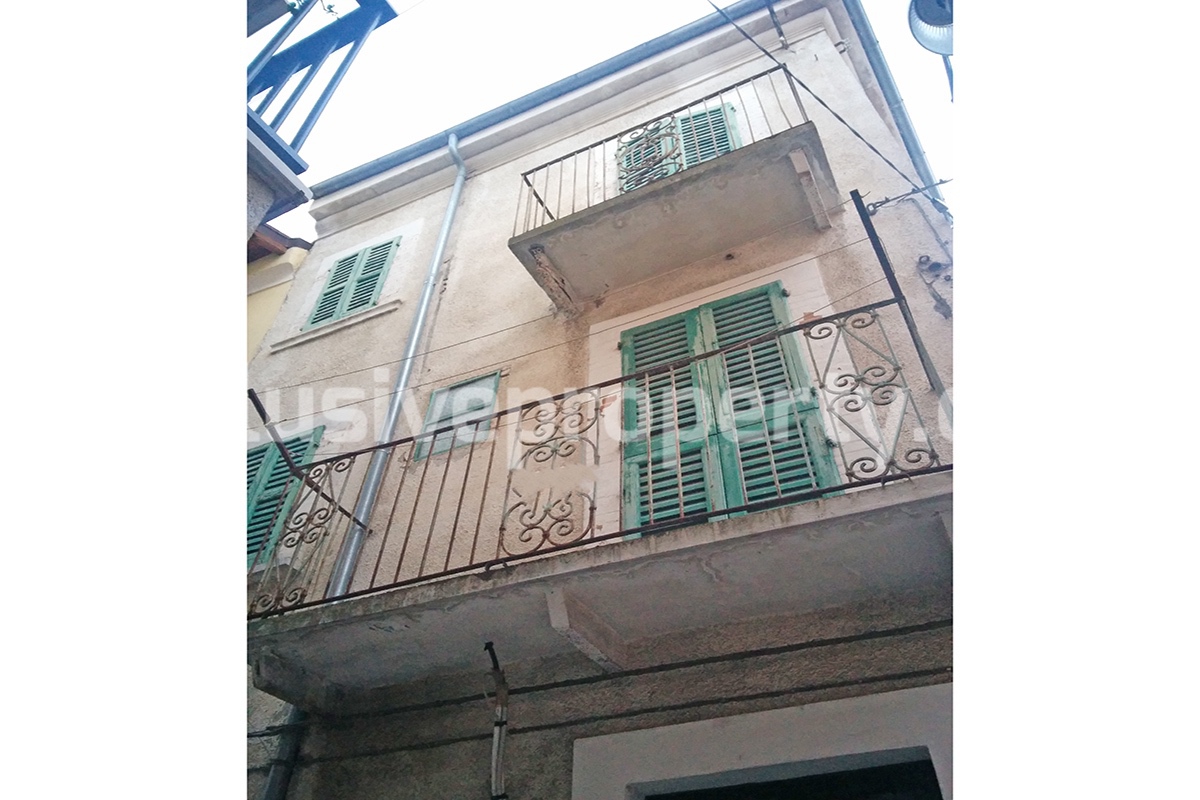 House with view Majella for sale in Italy - Abruzzo - Casoli