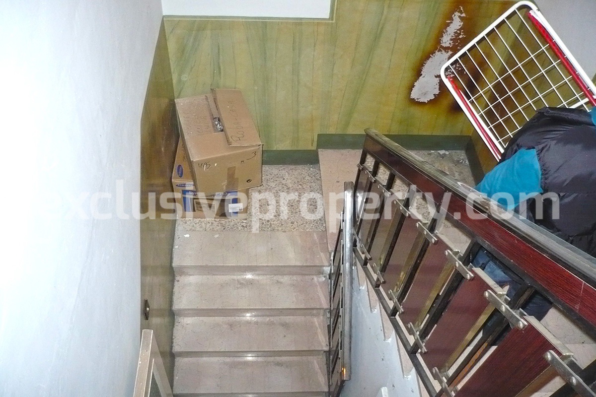 Large village house with garage for sale in the Province of Chieti 26