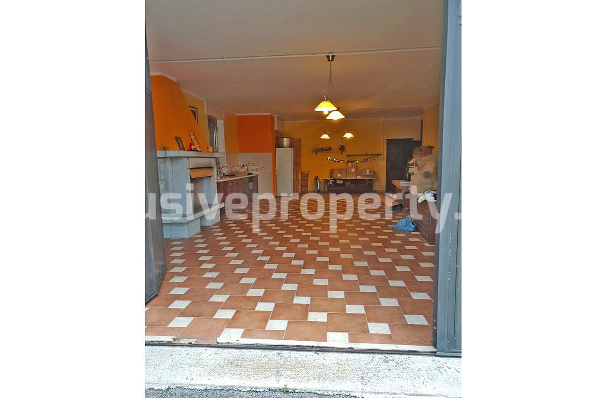 Completely independent house with garden and fenced for sale in the Abruzzo 16