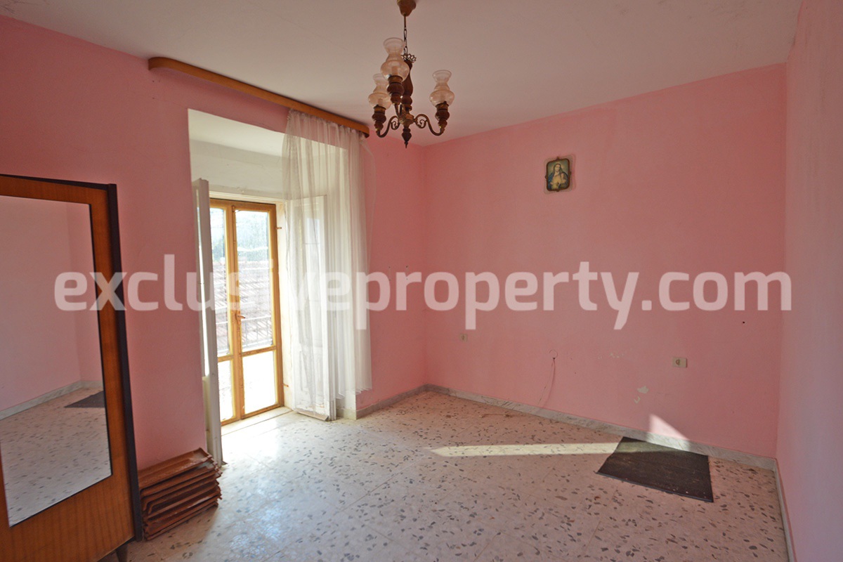 House with terrace in the mountains for sale in Abruzzo Region - Chieti