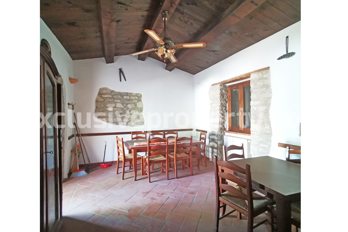 Country house for sale with land in Celenza - Abruzzo 3