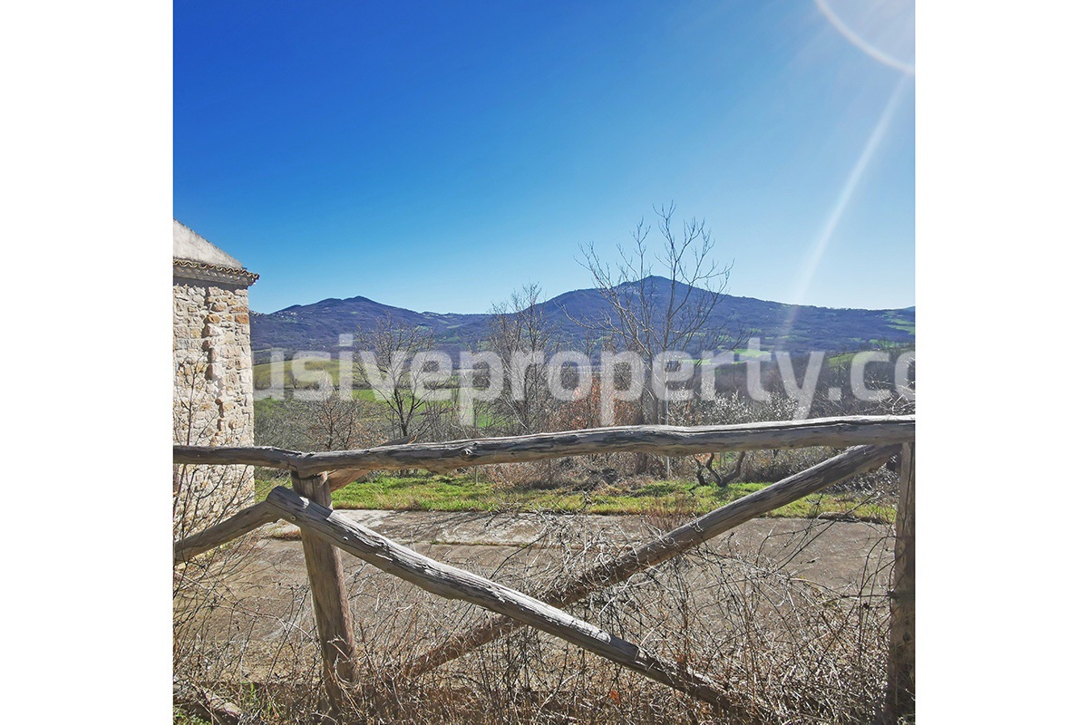 Country house for sale with land in Celenza - Abruzzo 5
