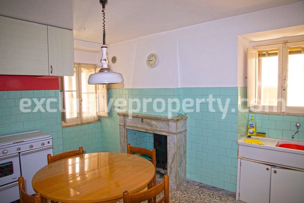 Property composed by three units in a single price for sale in Molise - Italy 12