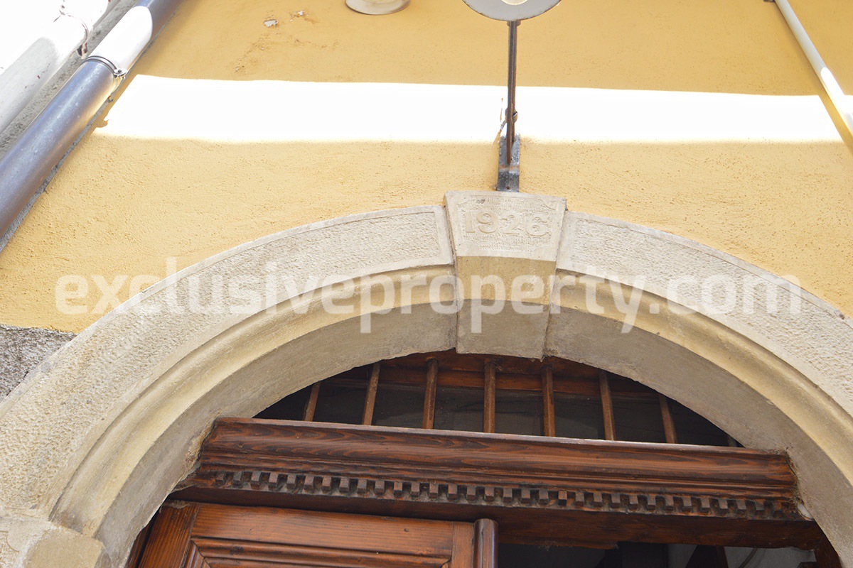 Character house renovated with a rustic touch for sale in Molise - Italy 34