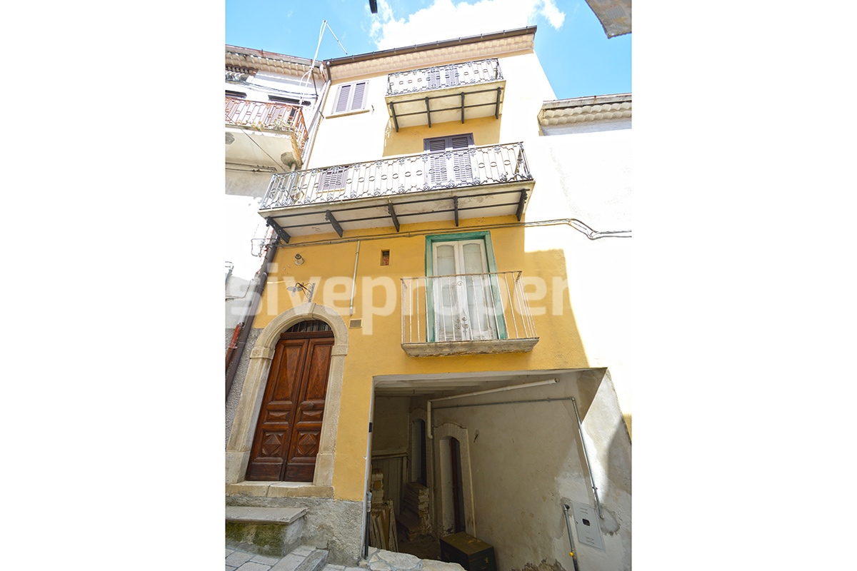 Character house renovated with a rustic touch for sale in Molise - Italy 38