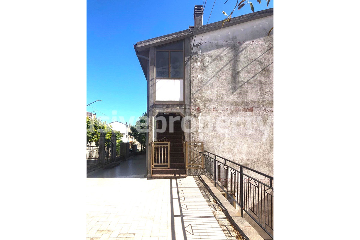 Restored town house with terrace and garage for sale in Abruzzo