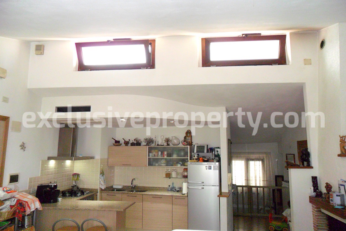 Completely renovated stone house for sale in Atessa - Abruzzo - Italy 7
