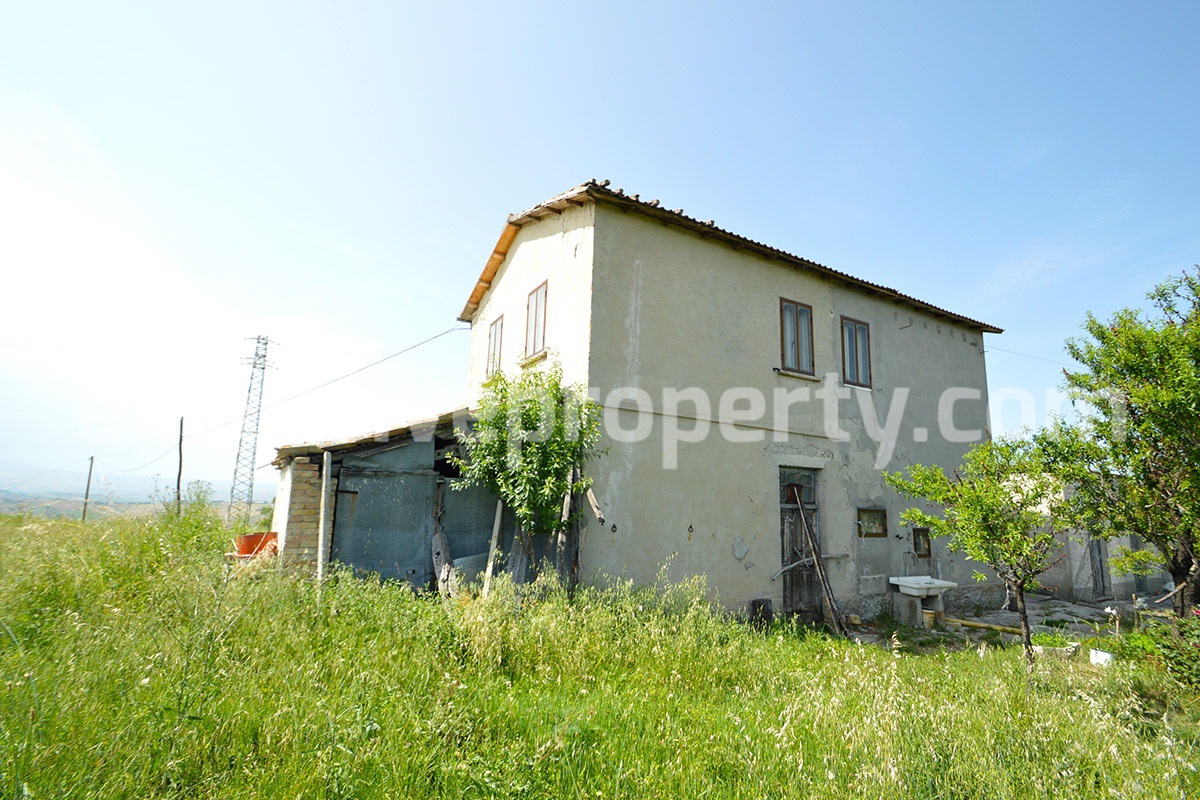 House with large terraces overlooking the sea barn and land for sale in Italy 2