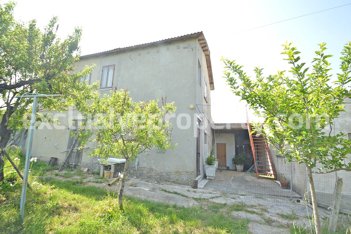 House with large terraces overlooking the sea barn and land for sale in Italy 36