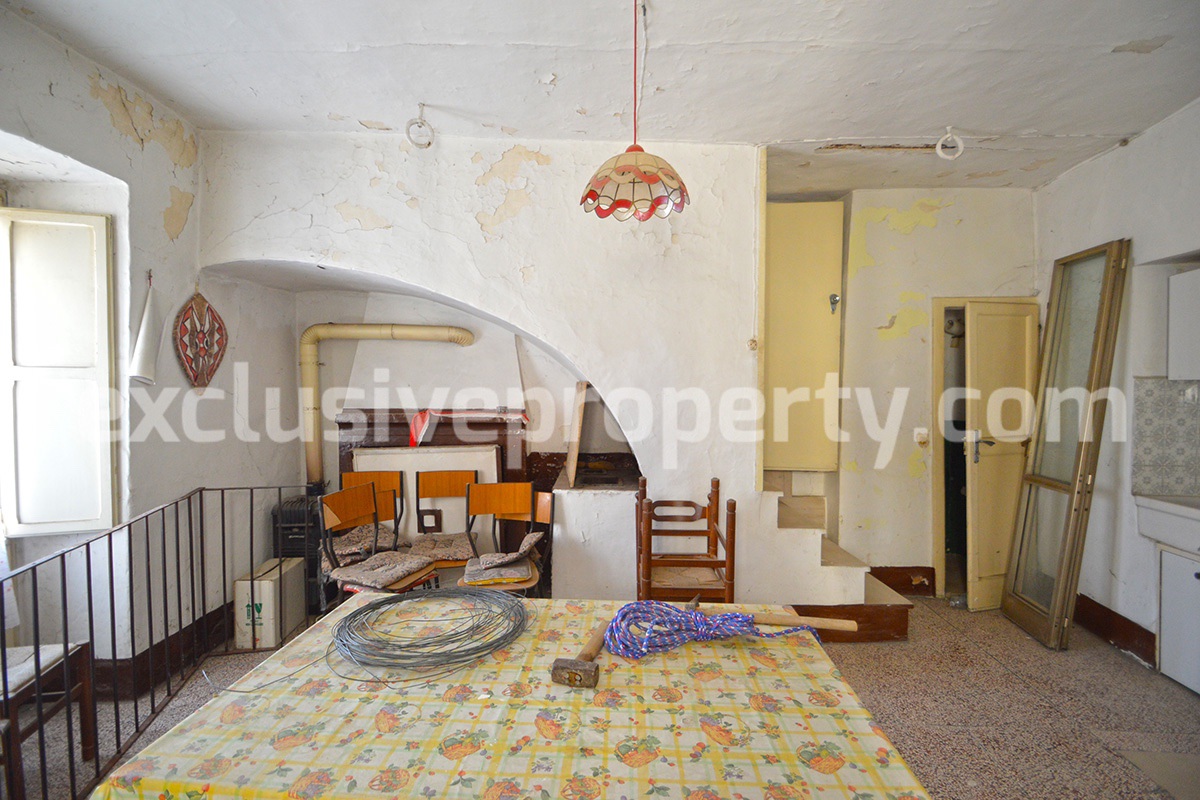 Holiday homes for sale in Abruzzo - Central Italy 9