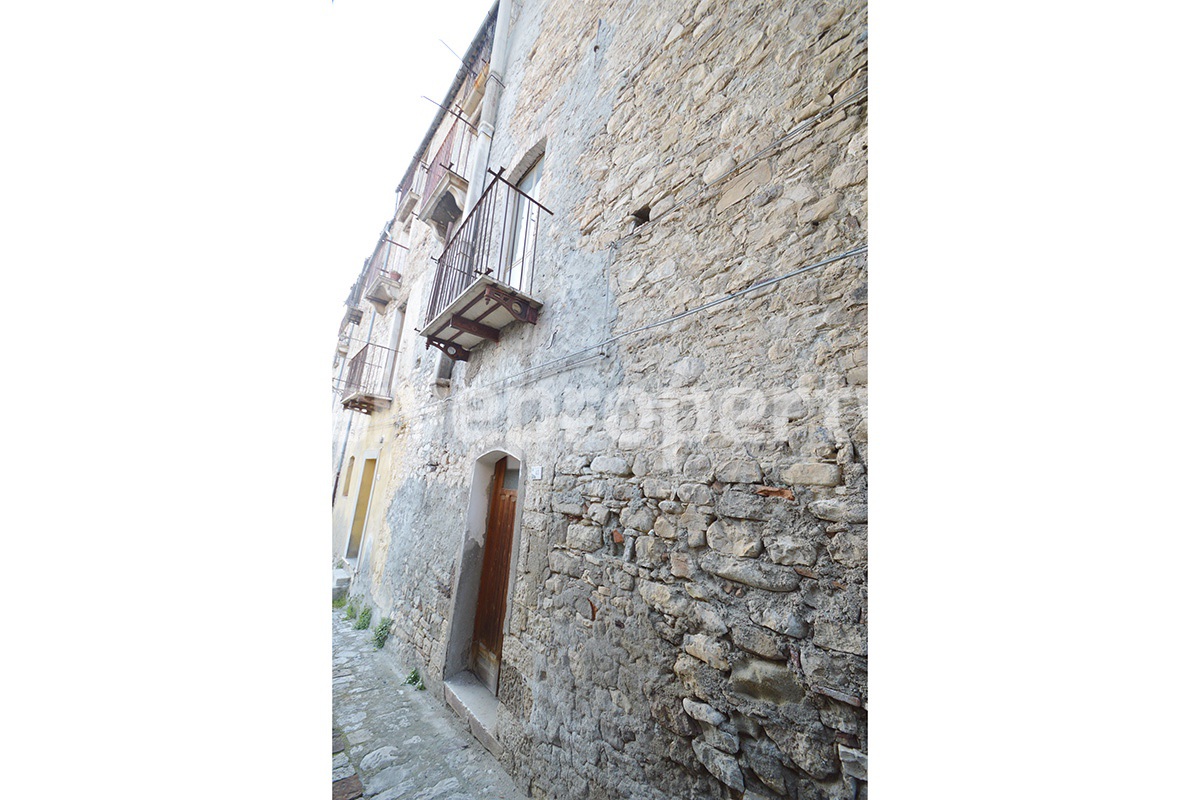 Property for sale in Molise - Italy - Civitacampomarano 12
