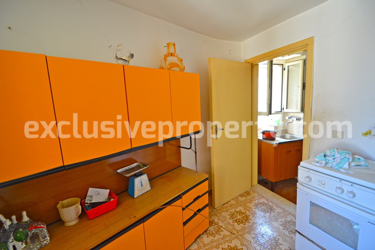 Habitable stone house with garden and hilly view for sale in Abruzzo 12
