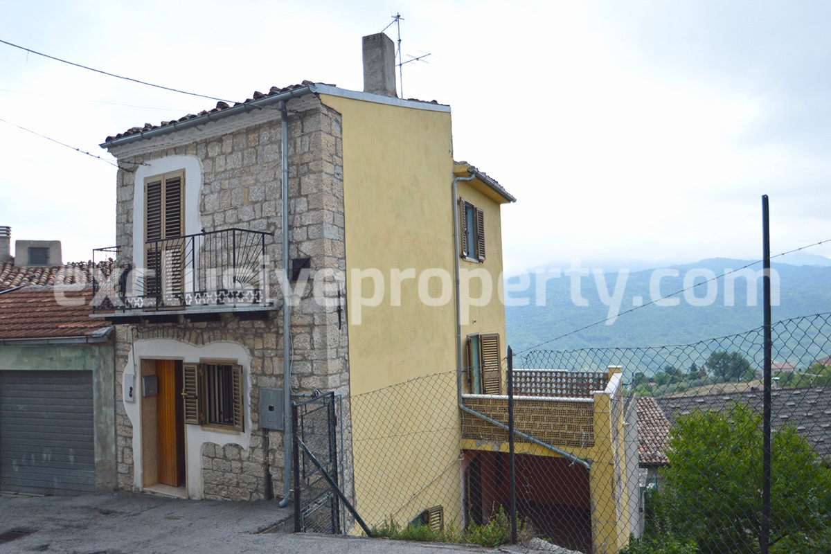 Spacious town house with garden terrace and veranda for sale in Abruzzo