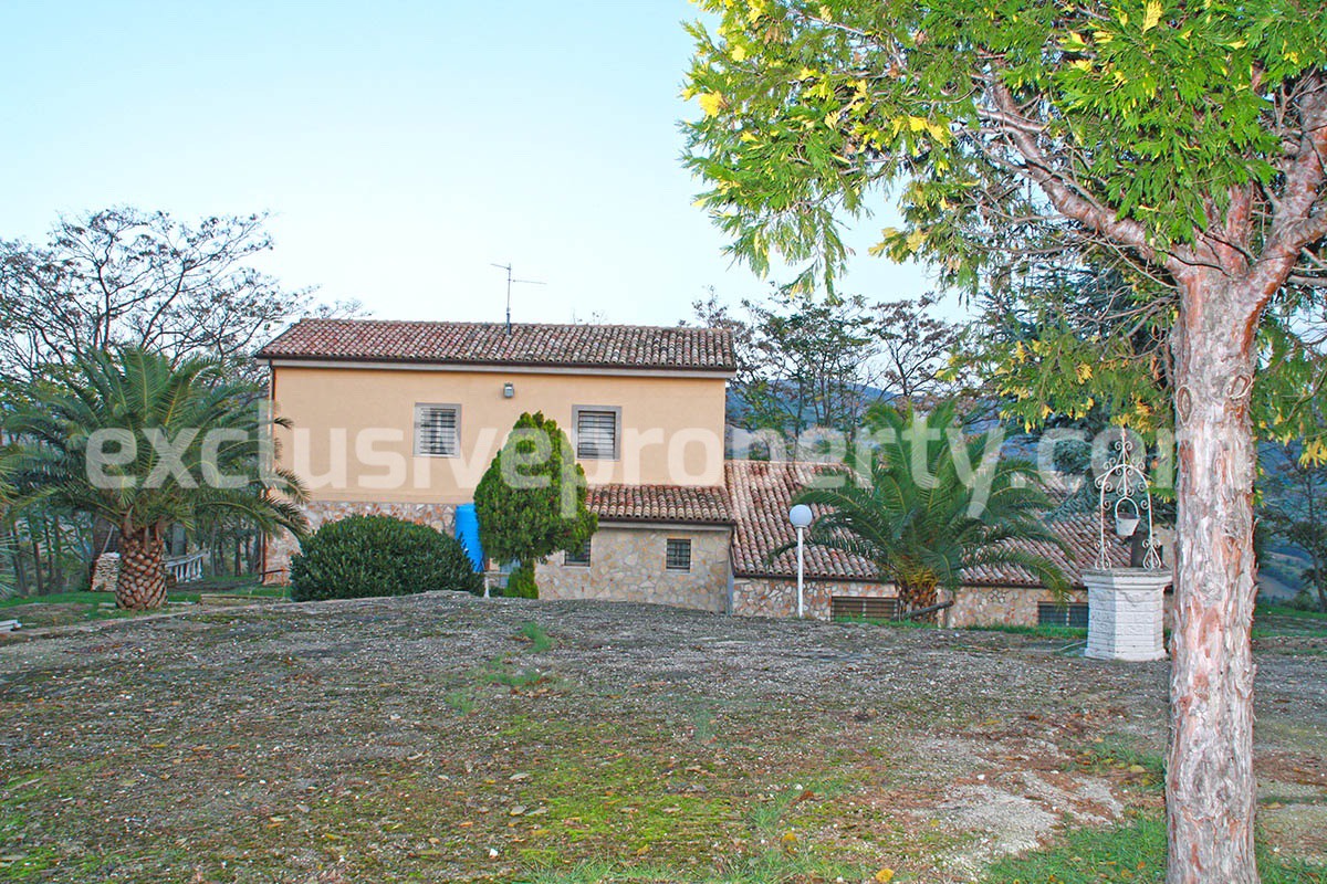 Cottage completely restored with land - Ideal for Bed and Breakfast for sale in Abruzzo 7