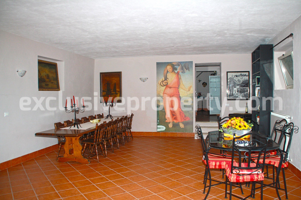 Cottage completely restored with land - Ideal for Bed and Breakfast for sale in Abruzzo 17