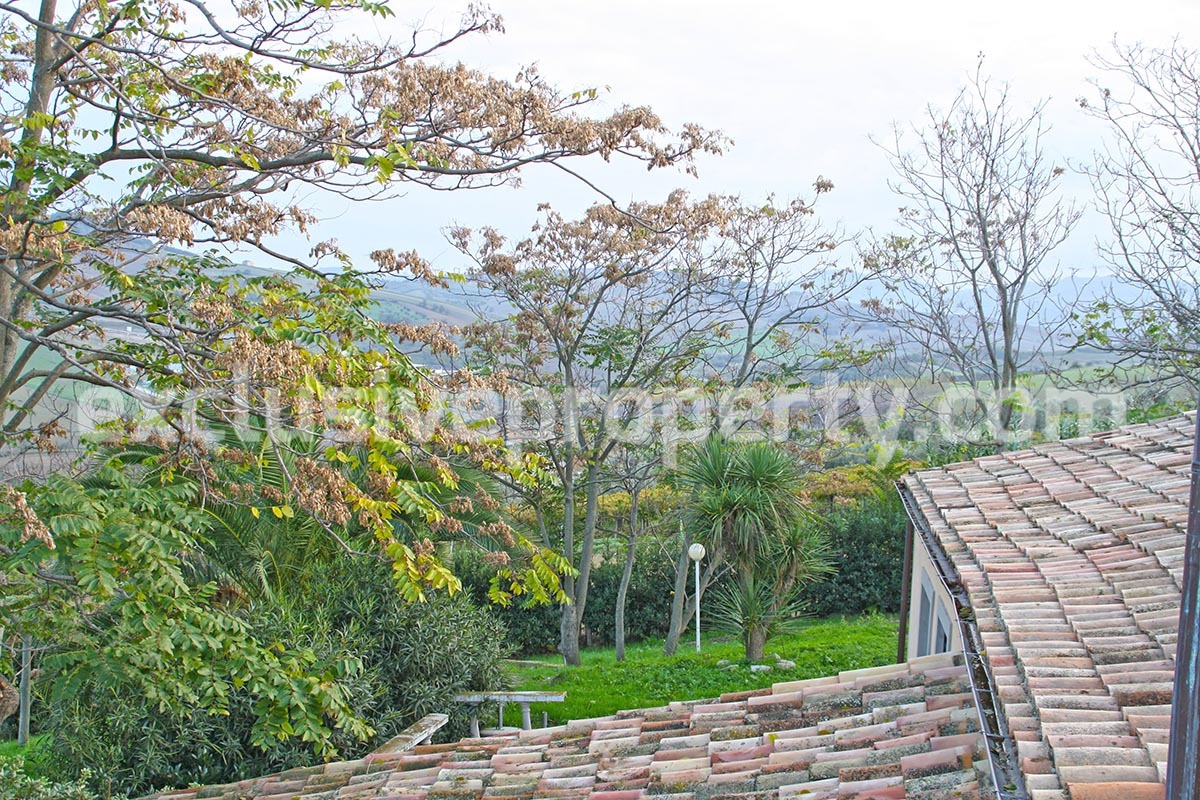 Cottage completely restored with land - Ideal for Bed and Breakfast for sale in Abruzzo 39
