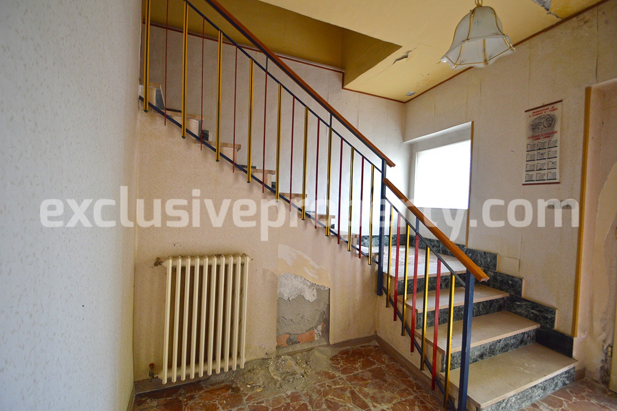 Huge furnished and habitable property for sale in Abruzzo