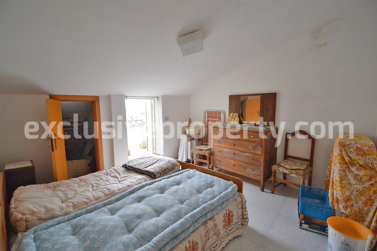 Town house with little terrace for sale in Lentella - Abruzzo - Italy 9