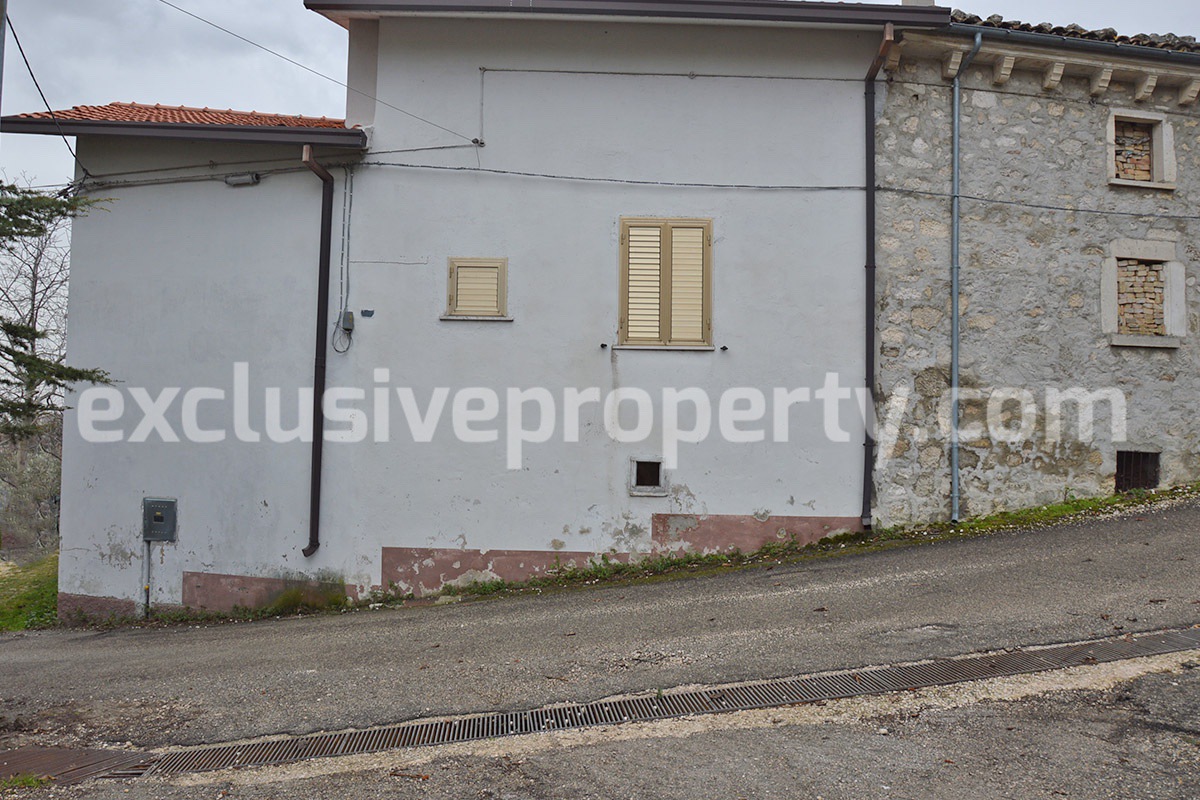 Furnished Country house furnished for sale next to Majella park in Abruzzo 18