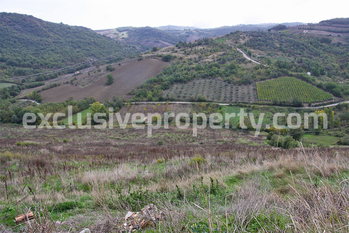 Character spacious country house for sale in Gissi - Abruzzo