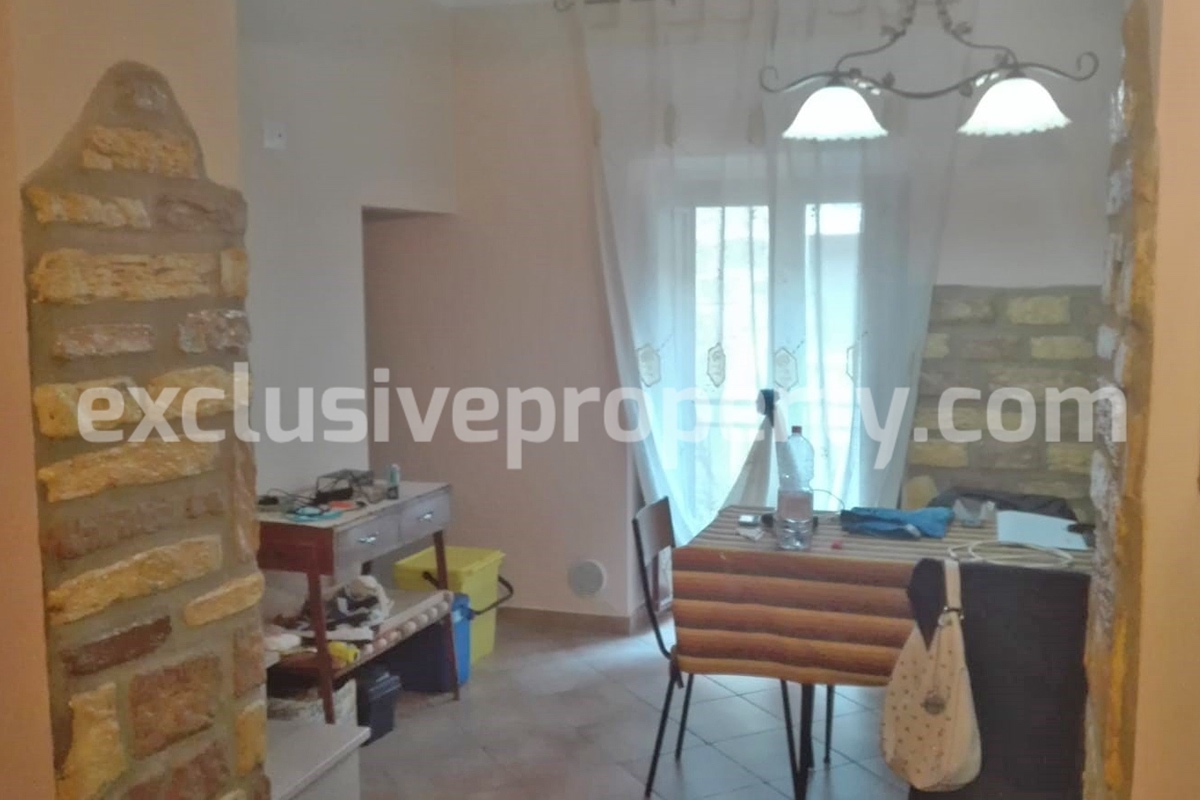 Renovated town house ready to be inhabited for sale in the Abruzzo region
