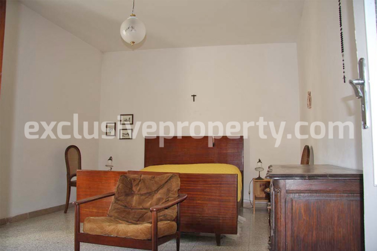 Spacious house with garden for sale in Roio del Sangro Chieti 19